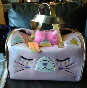 Child's overnight bag